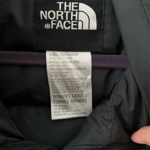 The North Face Black Puffer Jacket women’s large - Picture 3 of 7